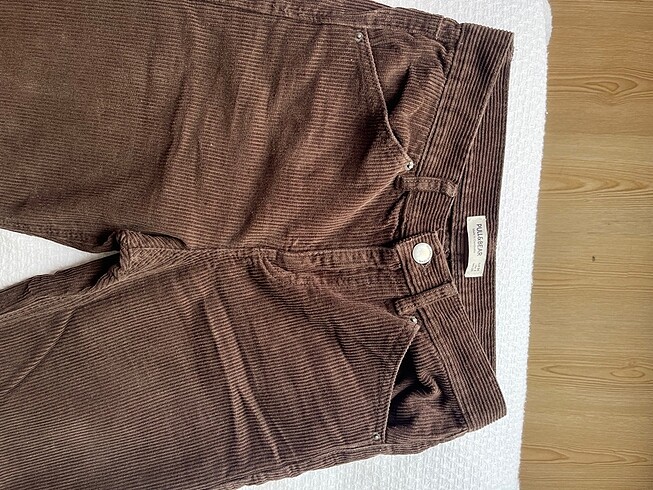 xs Beden Pull&Bear marka kadife pantolon