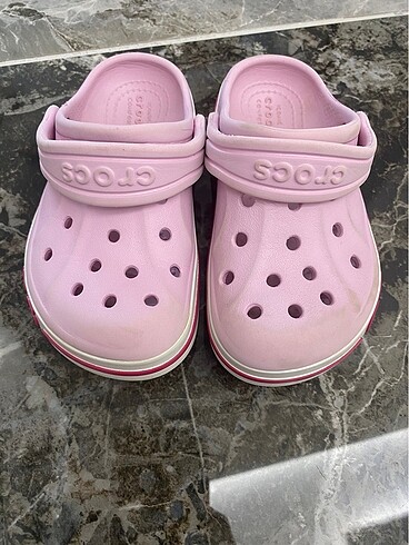 Crocs terlik