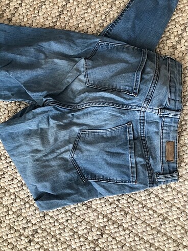 32 Beden Bershka marka