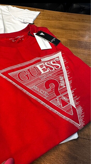 s Beden Guess Erkek Tshirt