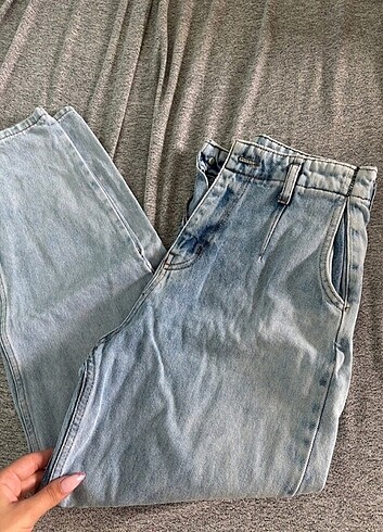 Mom Jean