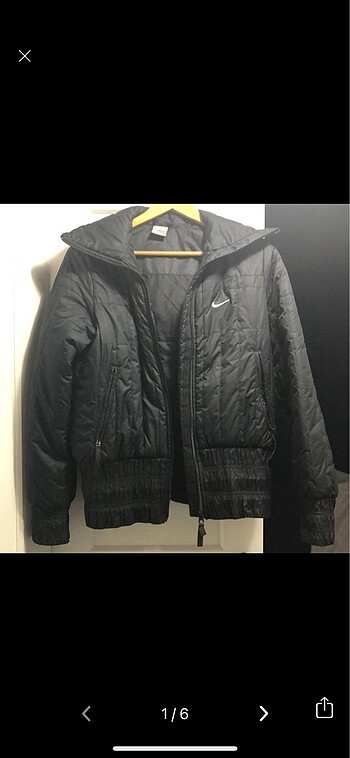 Nike mont