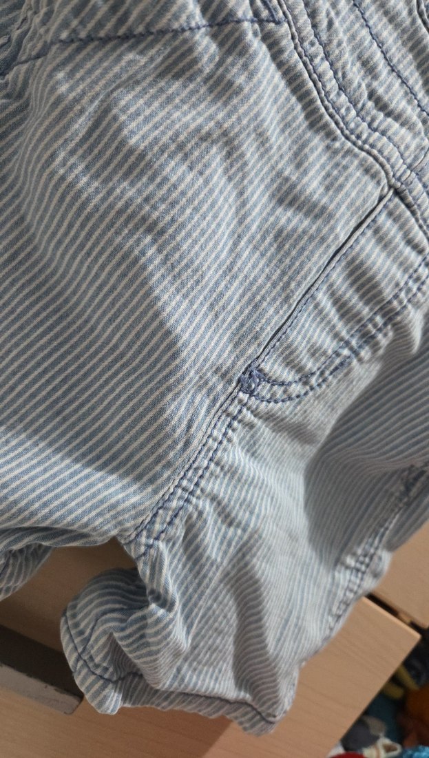 Çizgili Mavi Erkek Çocuk Denim Tulum - Görsel 3