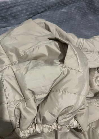 Bej Kapüşonlu Fermuarlı Kadın Yelek - Görsel 4