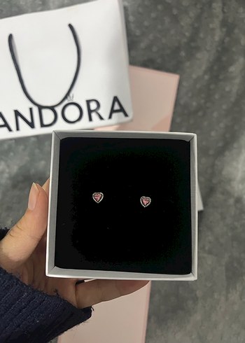 Pandora Pembe Minimalist Kadın küpe - Görsel 3