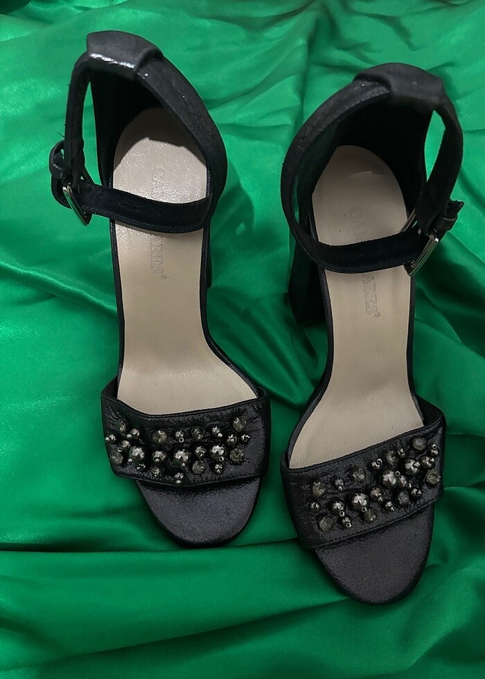 Kadın topuklu ayakkabı - Görsel 4