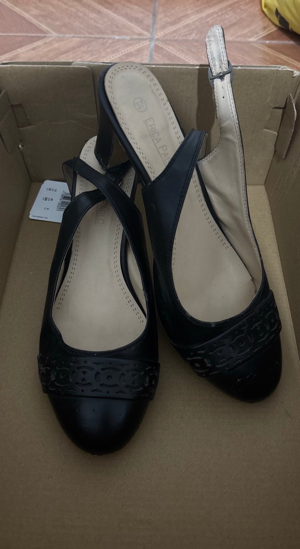 Siyah Kadın Dolgu Topuklu Sandalet - Görsel 2