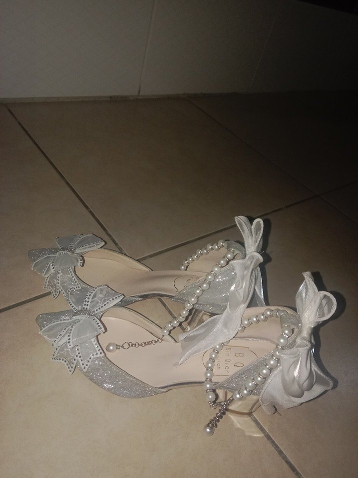 Topuklu ayakkabı - Görsel 2