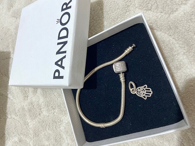 Beden gri Renk Pandora bileklik ve charm