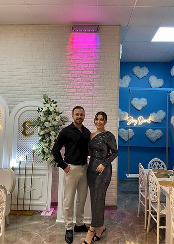 Siyah Payetli Tek Omuzlu Abiye