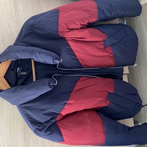 H&M mont