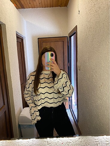 xl Beden Delikli crop bluz