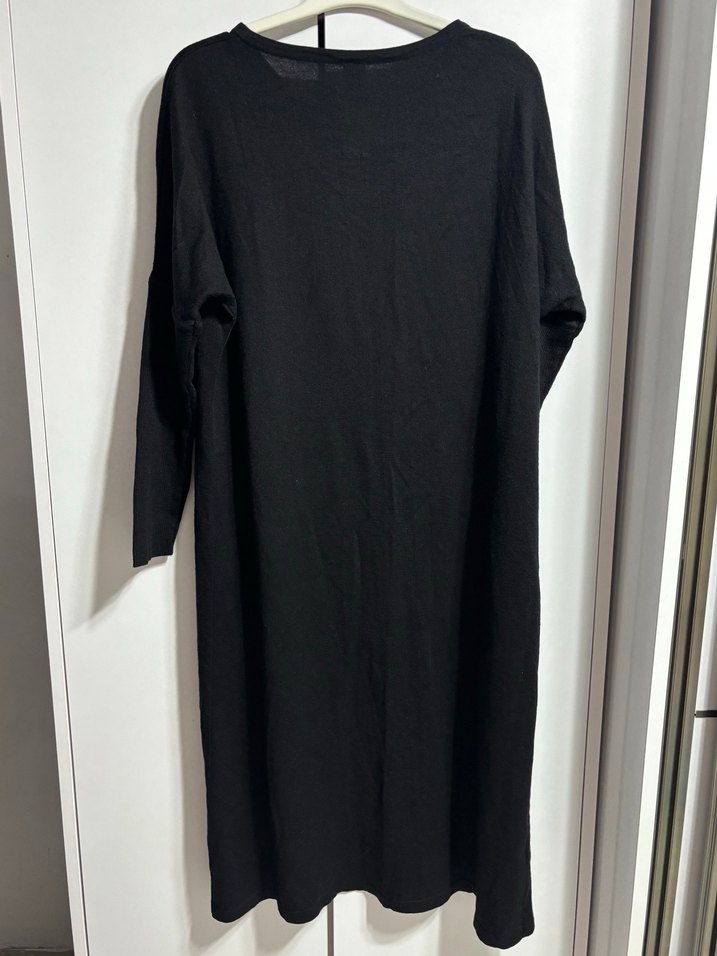 Siyah Uzun Kollu Kadın Uzun hırka - Görsel 3