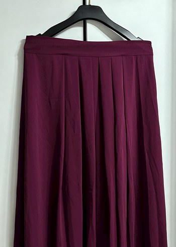 Piliseli Uzun Kadın Etek - Görsel 2