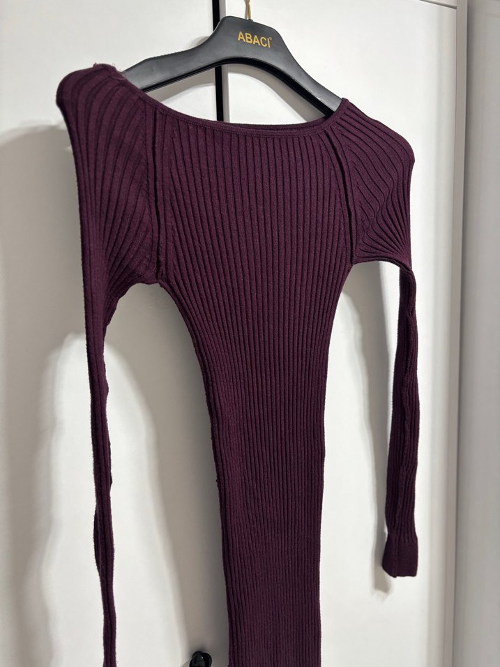 Bordo Yüksek Yakalı Uzun Triko Elbise - Görsel 2