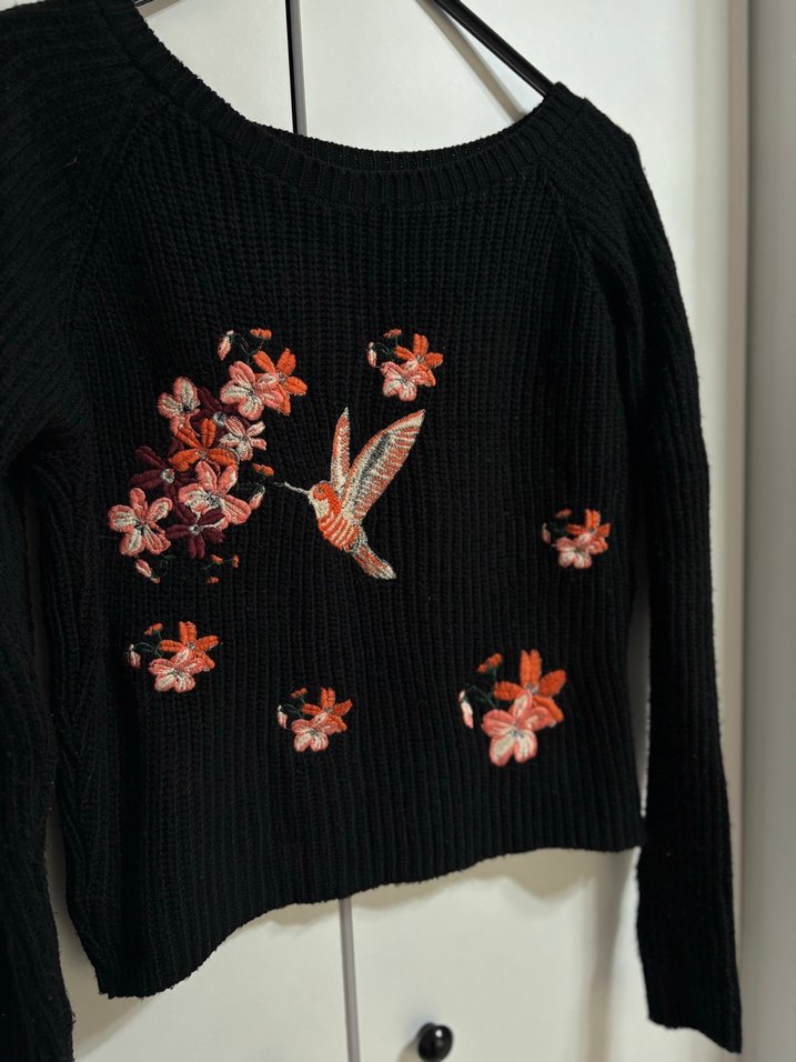 Nakışlı Siyah Kadın Kazak - Görsel 2