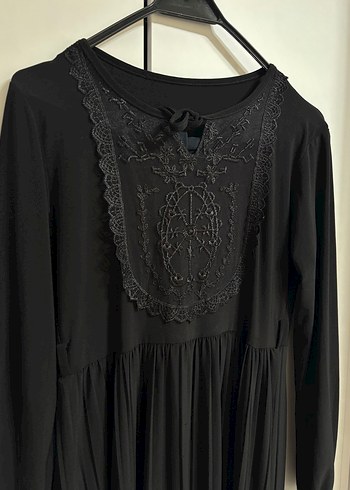 Uzun Kollu Siyah Piliseli Elbise - Görsel 3