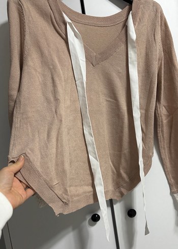 Bej V Yaka Triko Kadın Kazak - Görsel 3