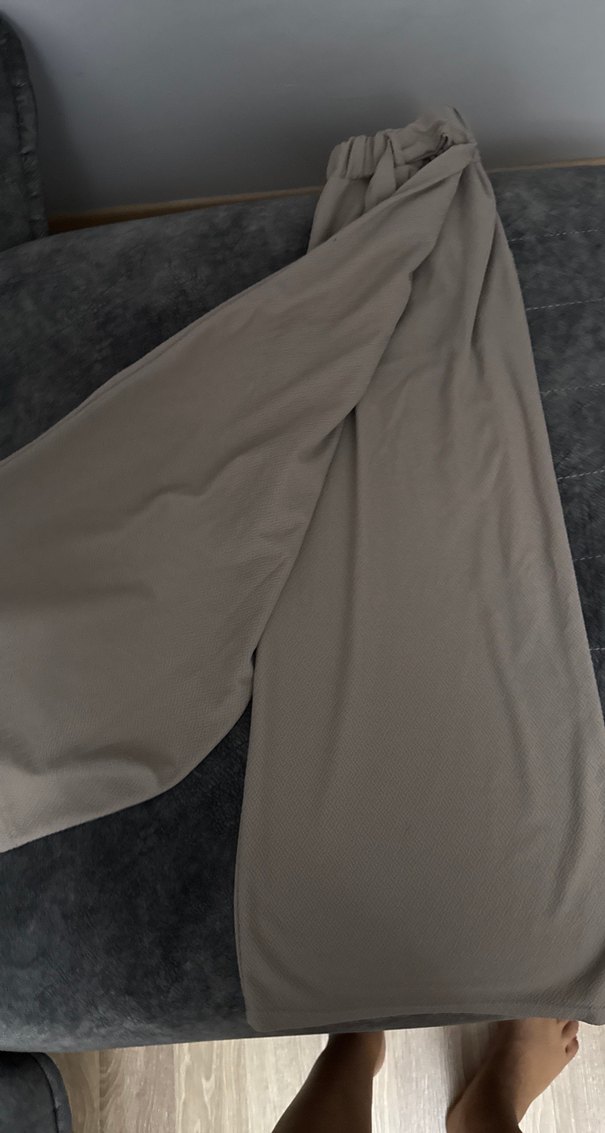 Bej Uzun Drapeli Kadın bol pantolon kapri - Görsel 3