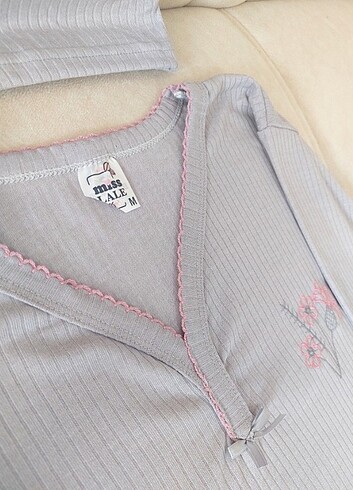 S-m beden uyumlu pijama takımı