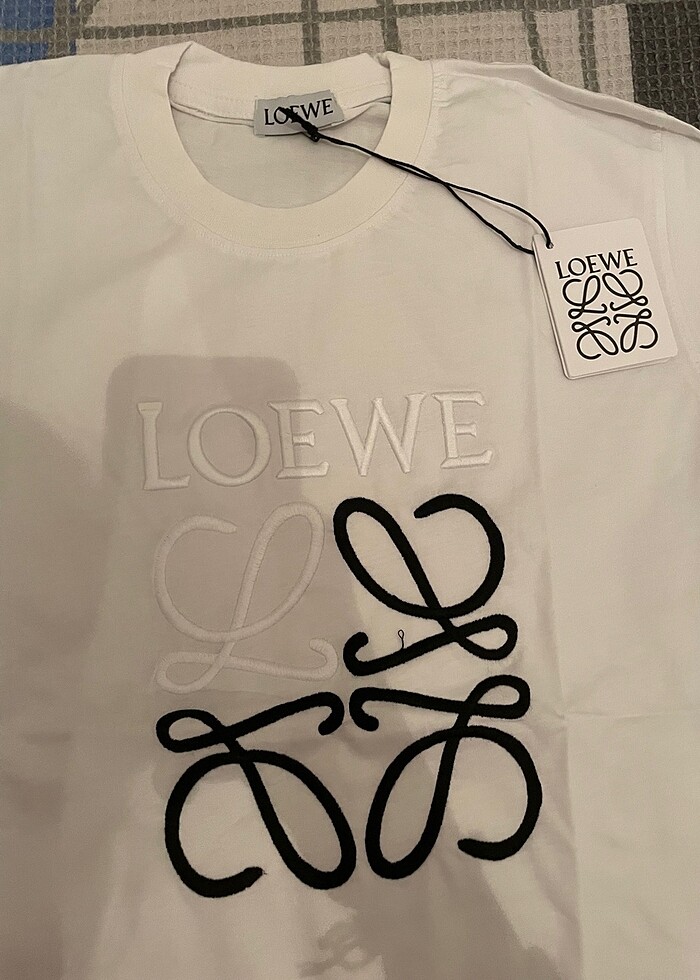 Loewe M Beden Tişört - Görsel 3