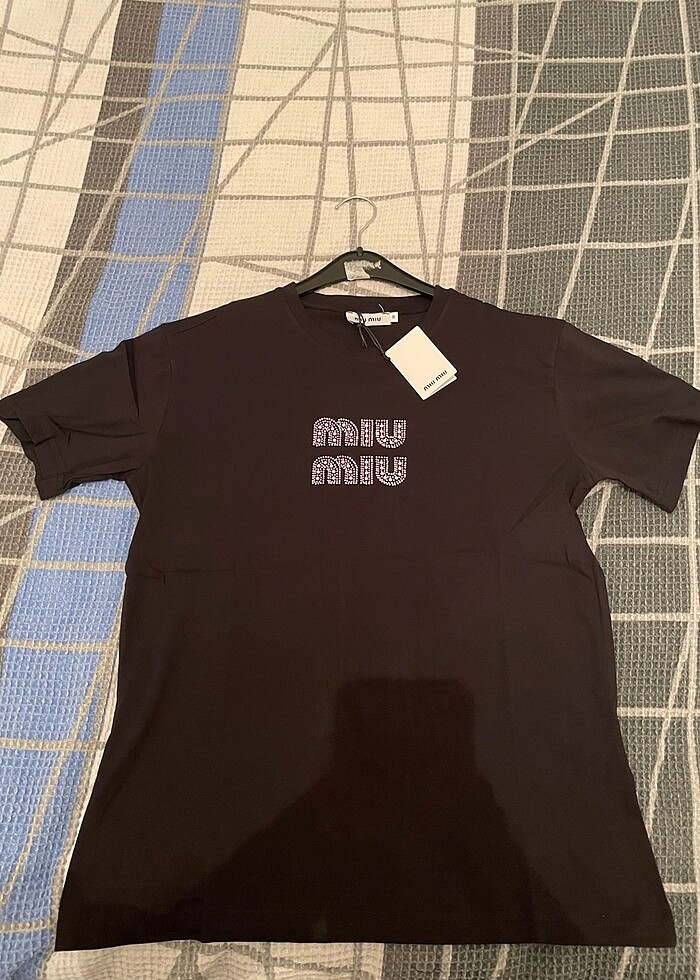 Mui mui m beden tişört - Görsel 3