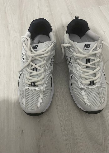 Nb 39 numara 530 model bayan ayakkabı