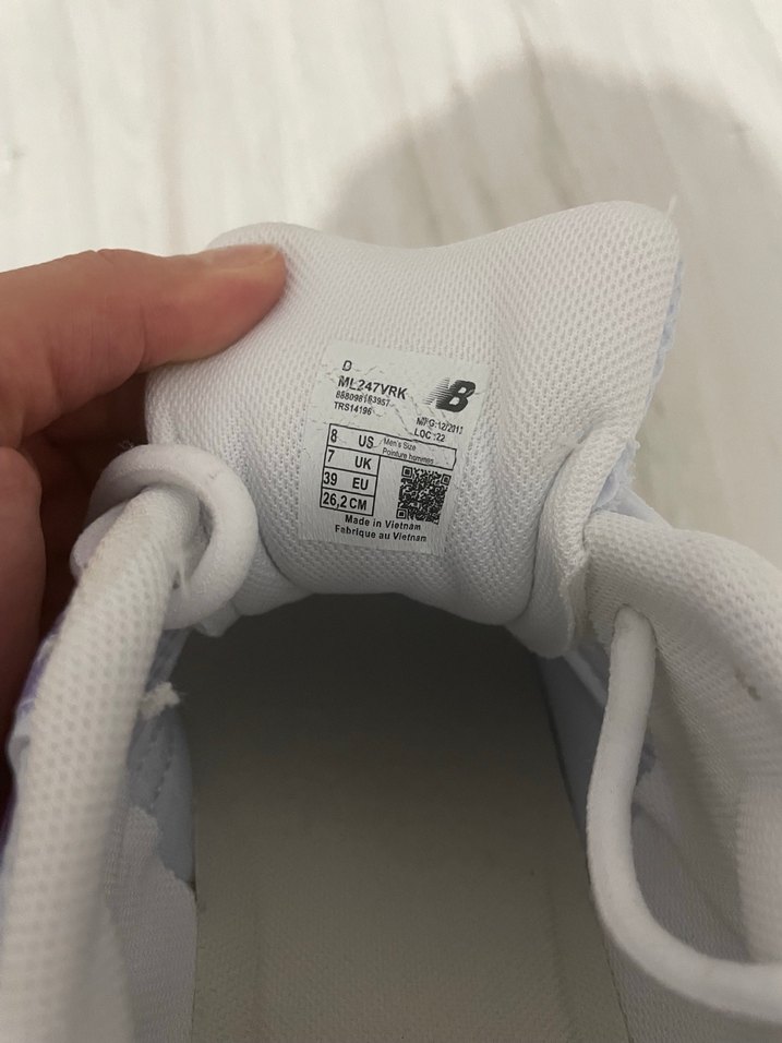 Nb 39 numara 530 model bayan ayakkabı - Görsel 5