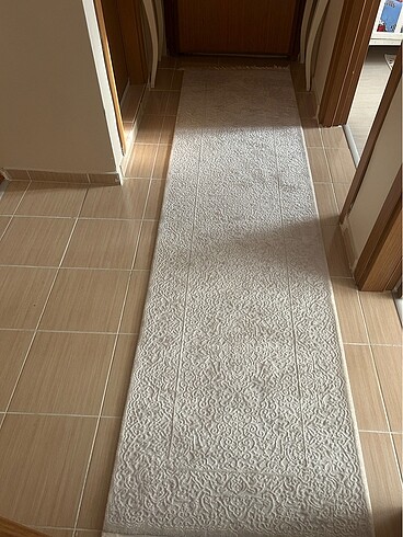 Krem renk temiz halılar - Görsel 4