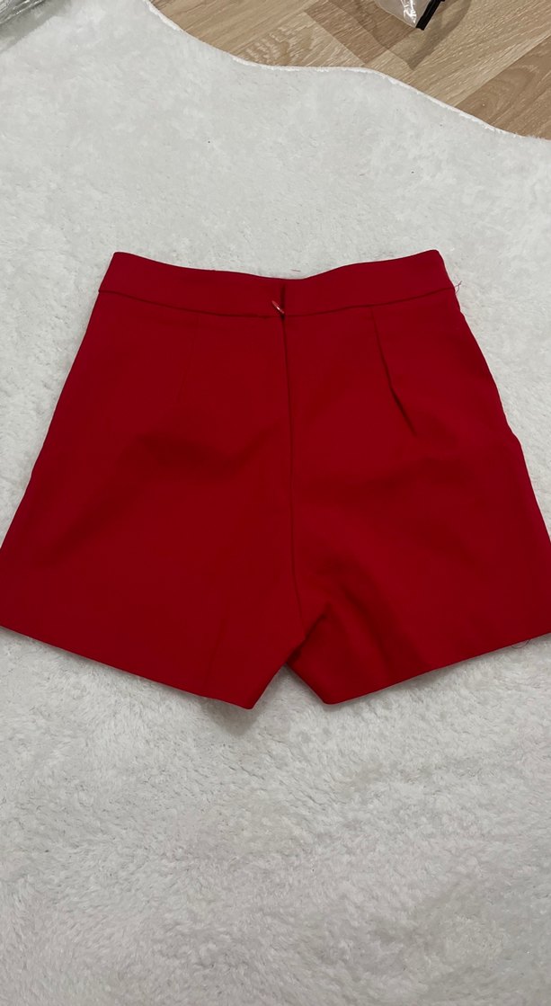 Düğmeli Kırmızı Mini Şort Etek - Görsel 2
