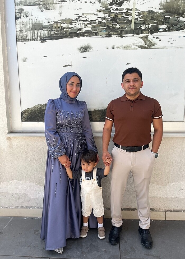 Taşlı elbise - Görsel 2