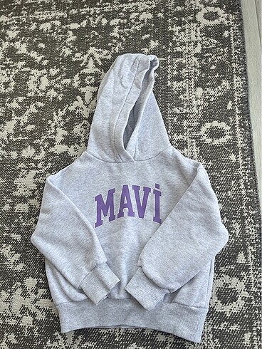Kapşiyonlu sweatshirt