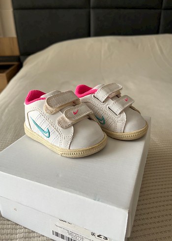 Kız Çocuk Beyaz Cırt Cırtlı Sneakers