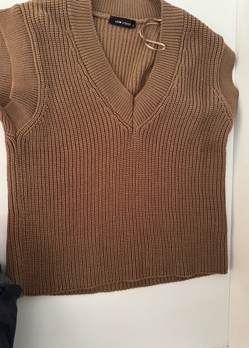 Kadın Kahverengi Triko Yuvarlak Yaka Kazak - Görsel 2