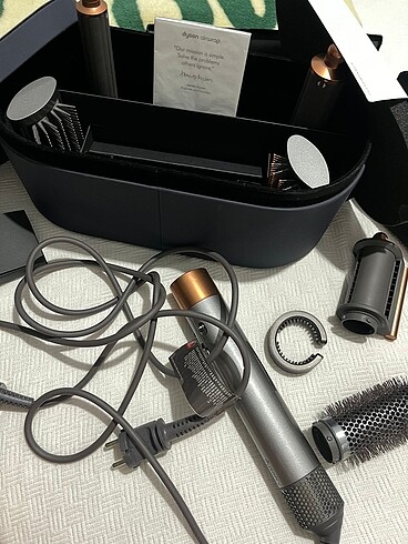 Dyson Dyson Saç Şekillendirici