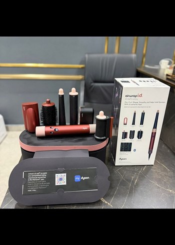 Dyson İ.D