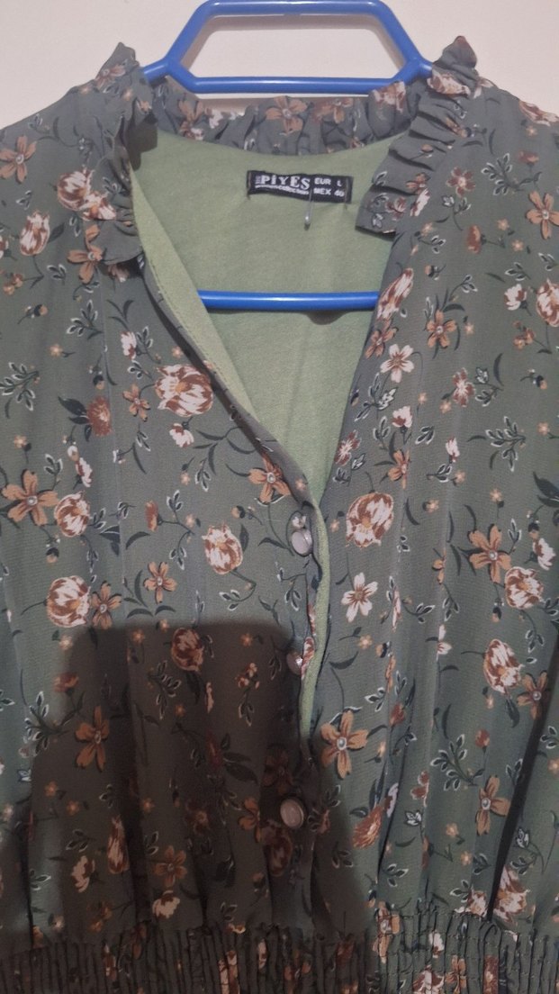 koyu yeşil kına yeşili de denebilir Çiçek Desenli kısa elbise - Görsel 2