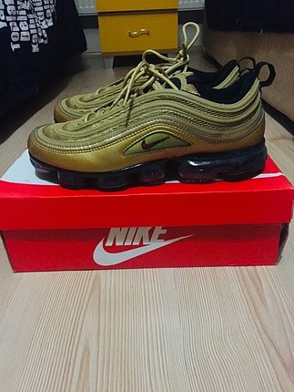 AİR VAPORMAX 97 GOLD