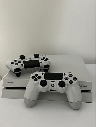 PLAYSTATİON 4 STANDART BEYAZ KASA