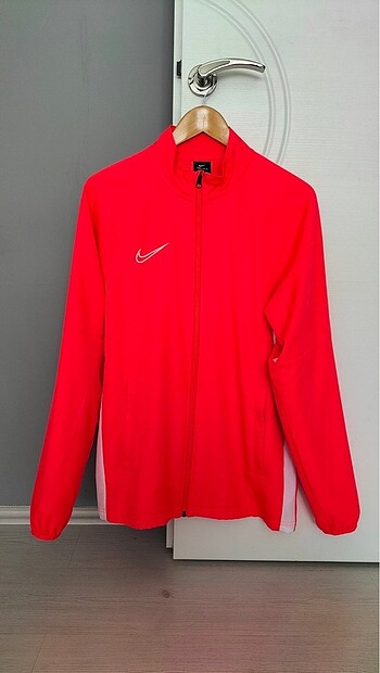 Nike hırka