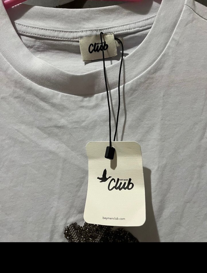 Beyaz Mini Baskılı Kadın Tişört - Görsel 4