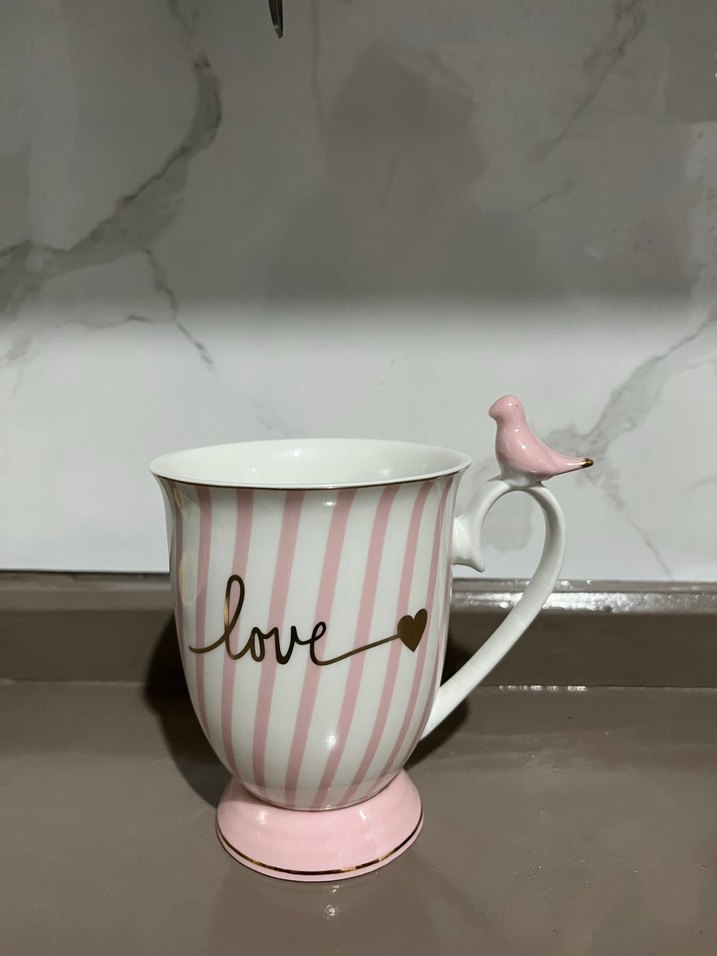 Pembe Kuş Figürlü Love Yazılı Kupa - Görsel 2