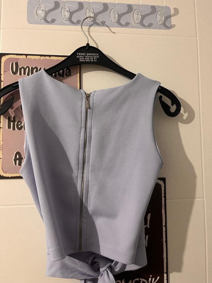 Gri Mini Yüksek Yakalı Kadın Atlet - Görsel 2