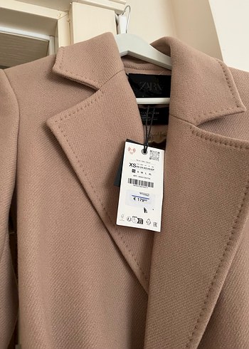 Zara Bej Kadın Süet Kuşaklı Uzun Kaban - Görsel 4