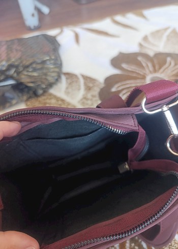 Bordo Süet Fermuarlı Kadın Çanta