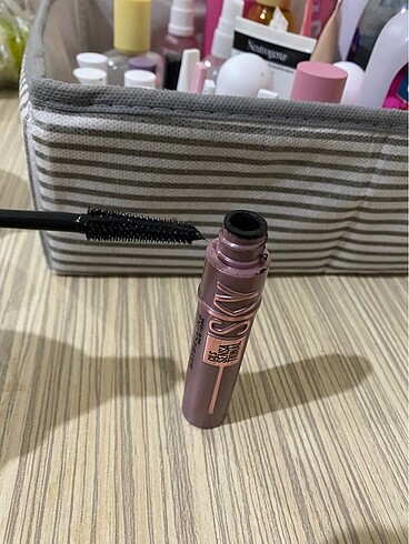 Maybelline MAYBELİNE NEWYORK SKY HIGH SİYAH MASKARA
