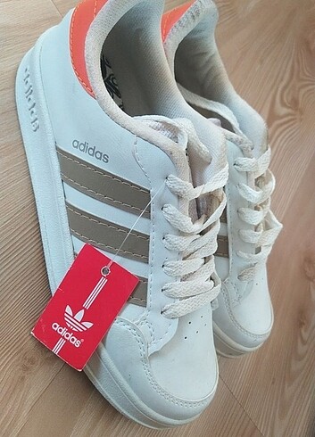 Adidas Adidas