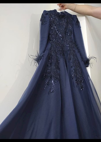 Uzun Kollu Lacivert Payetli Kadın Abiye Elbise - Görsel 3