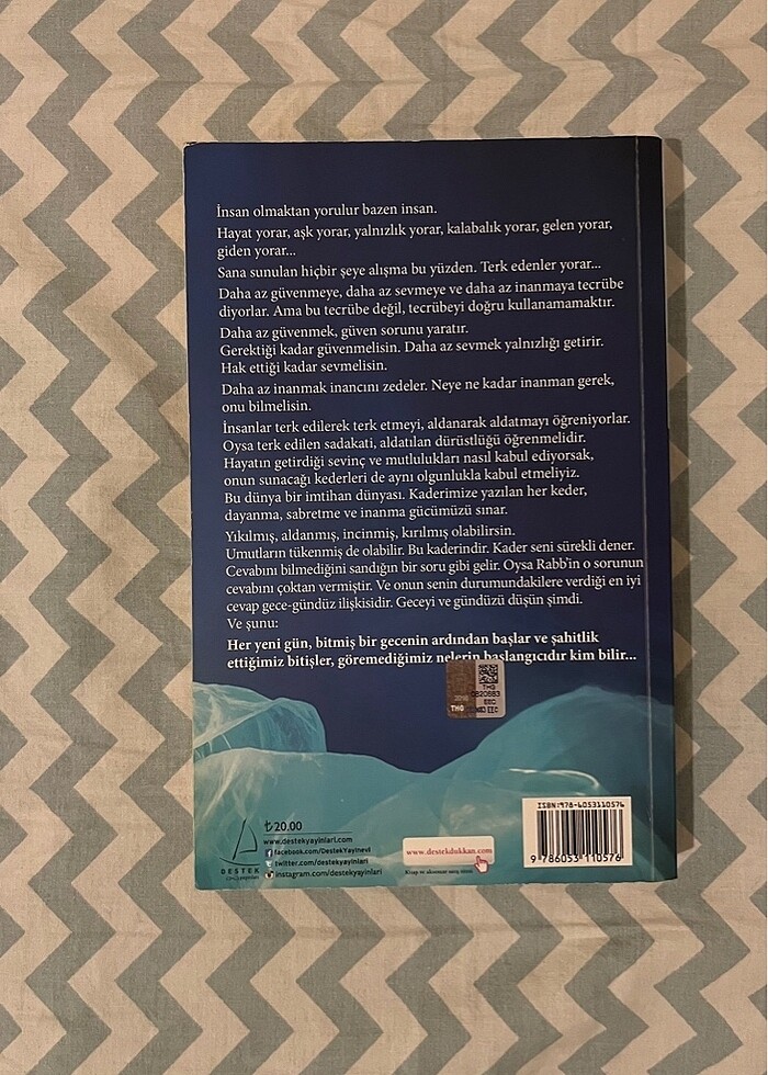 Aşkla Kal / Kahraman Tazeoğlu - Görsel 2