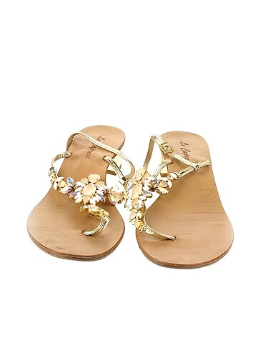 40 Beden Vintage Love Sandalet %70 İndirimli.